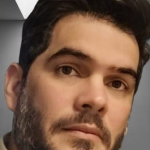 10 – Raphael Viegas 10 - Raphael Viegas