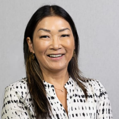 8 – Juliani Arimura 8 - Juliani Arimura